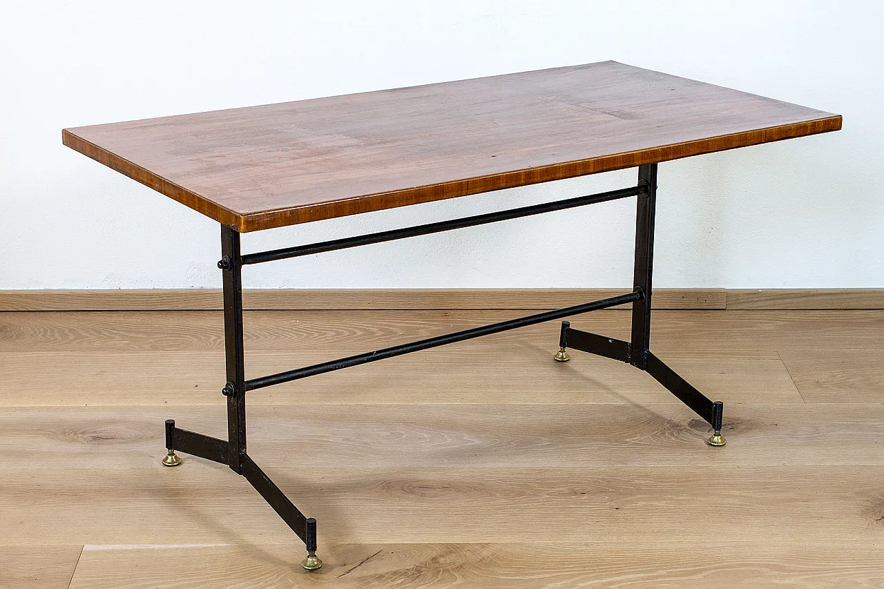 Coffee table with metal legs, 70s 2