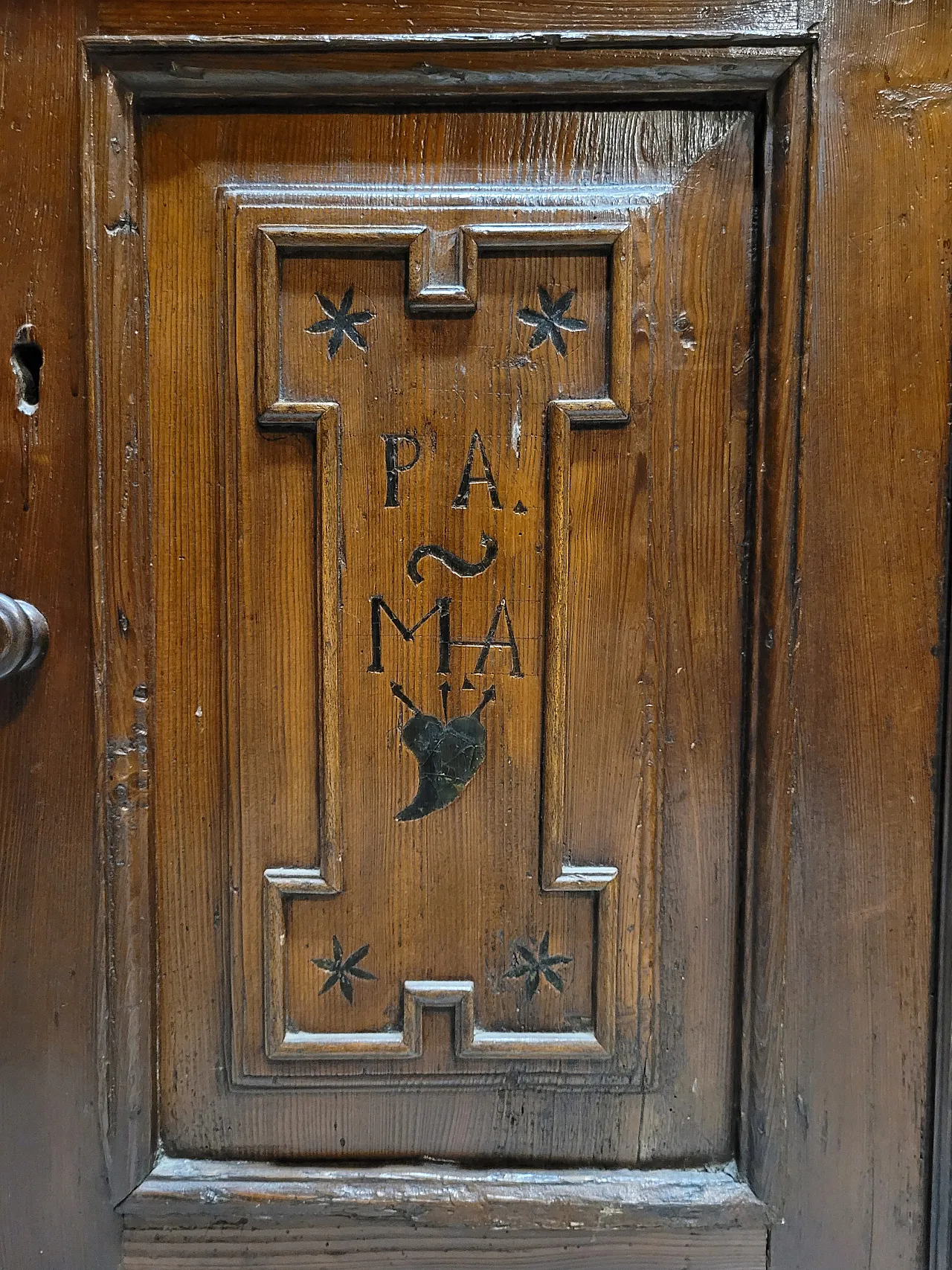 Credenzino in legno dolce, Nord Italia, di fine XVII secolo 7