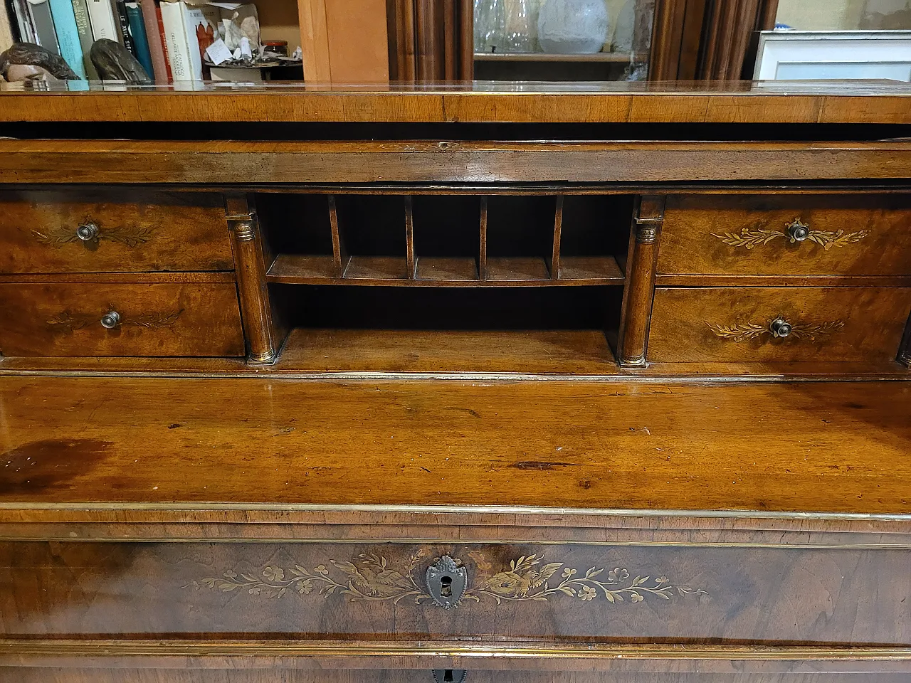 Ribalta a rullo Impero in legno di noce, Lombardia, '800 6