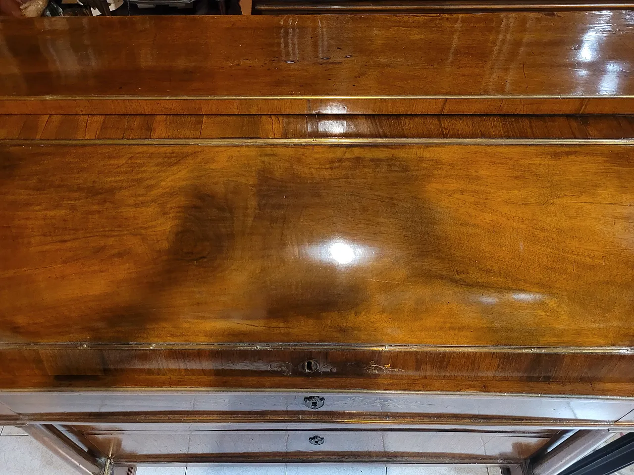 Ribalta a rullo Impero in legno di noce, Lombardia, '800 8