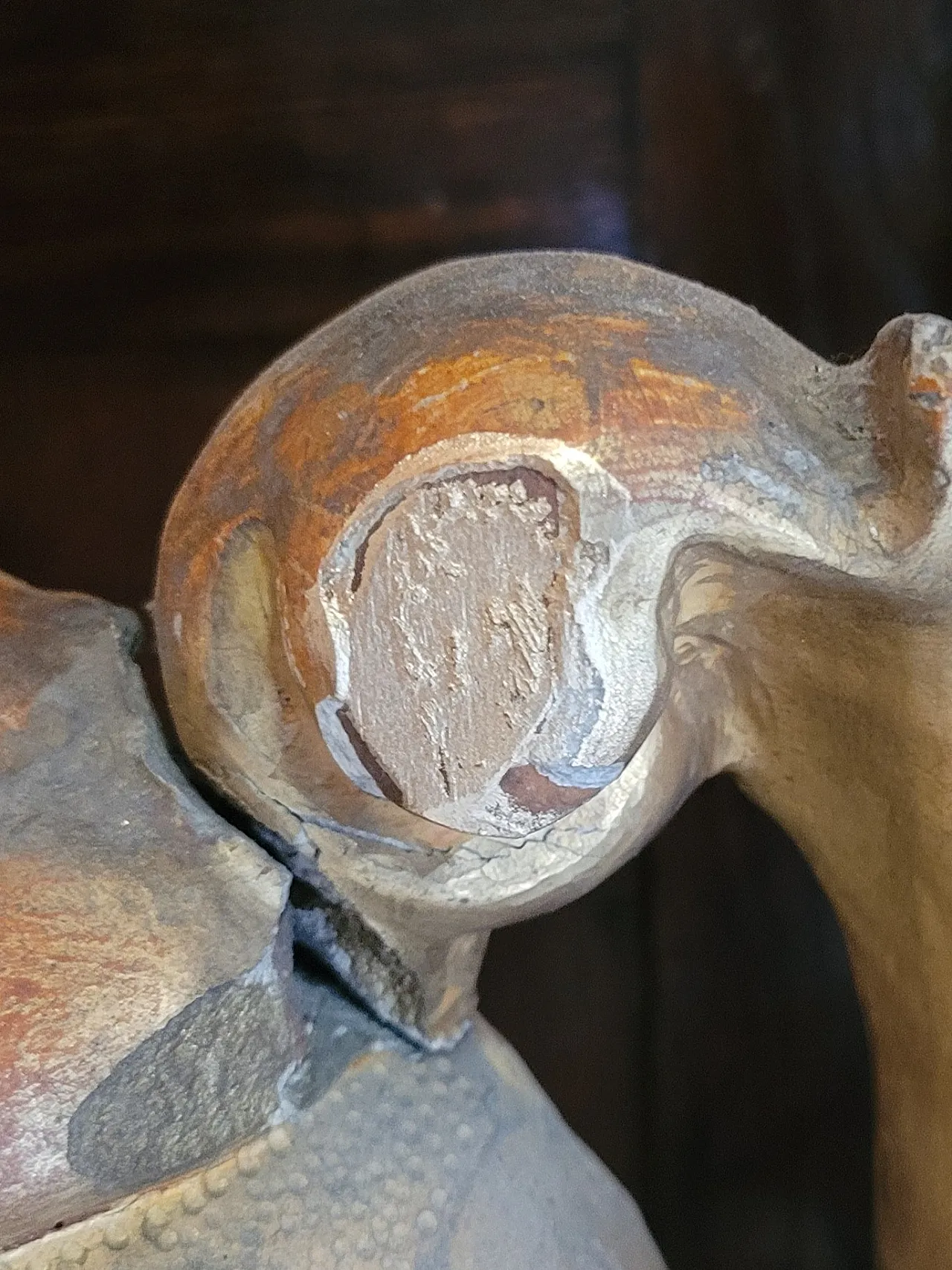 Coppia di candelabri da terra in legno dorato, '700 8