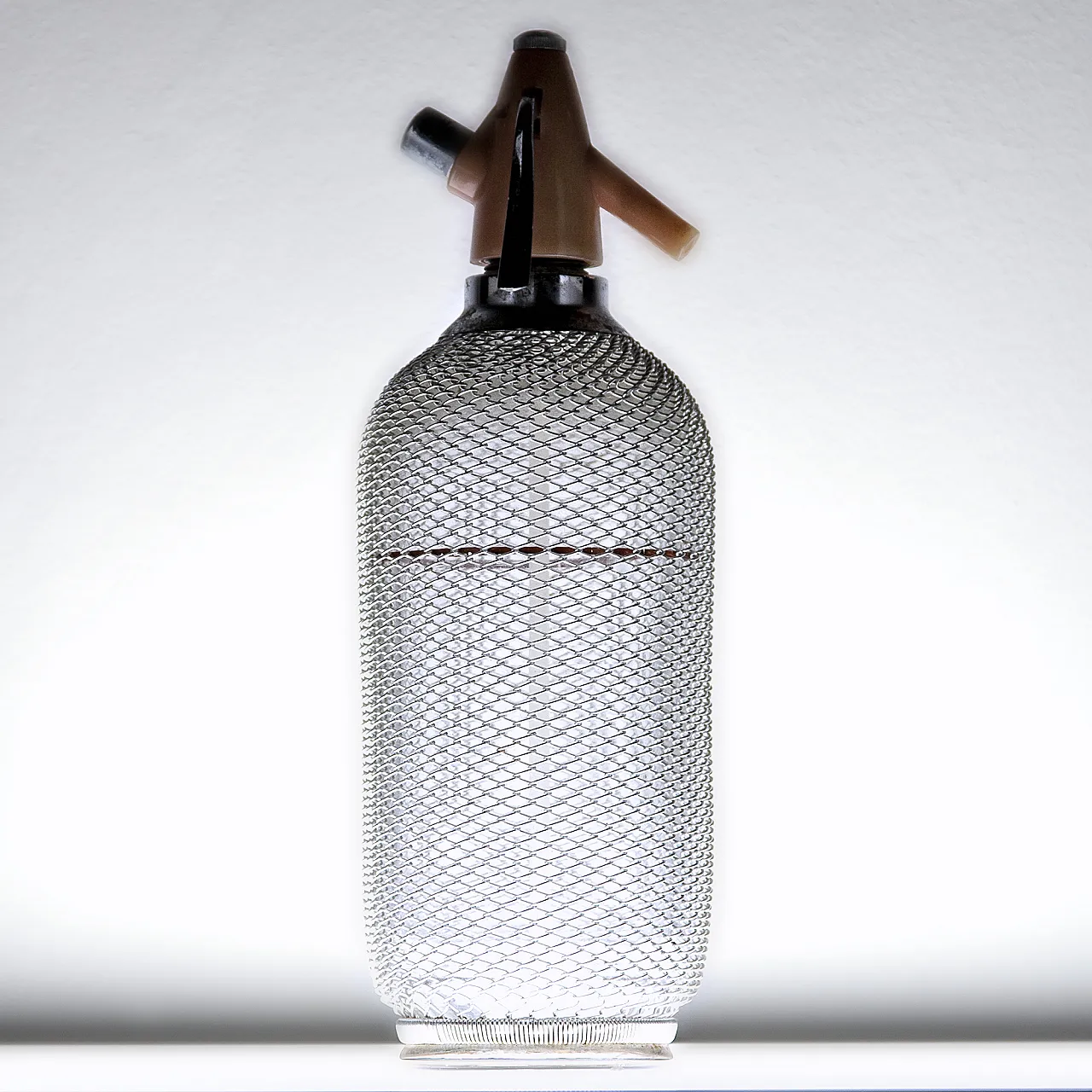 American seltzer bottle, 1960s 9