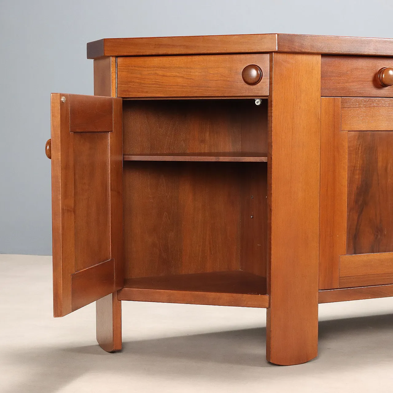 Sideboard with drawers under the floor and walnut doors, 20th century 7