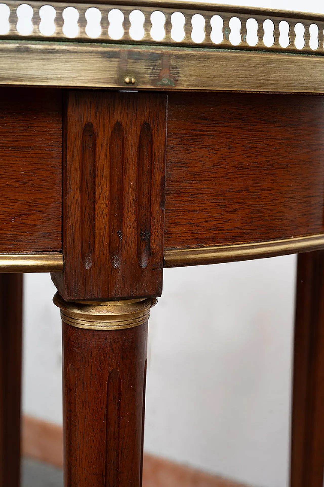 Pair of Napoleon III coffee tables in solid mahogany with plate, 20s 5