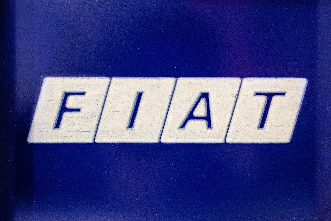 Posacenere o svuotatasche di Mario Ceroli per Fiat Poltronova, anni '70 5