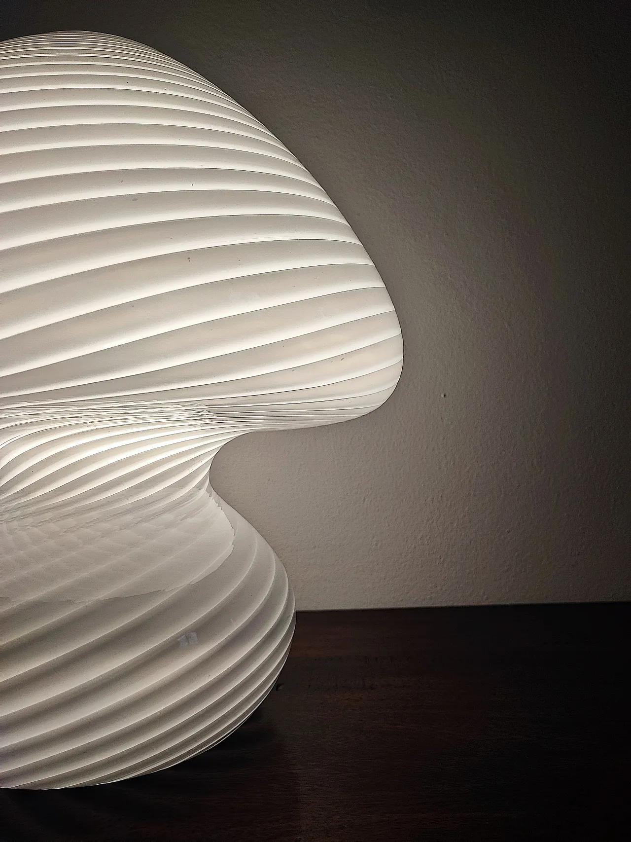 XL Mushroom Lamp Swirl by De Majo Murano white, 1970s 3