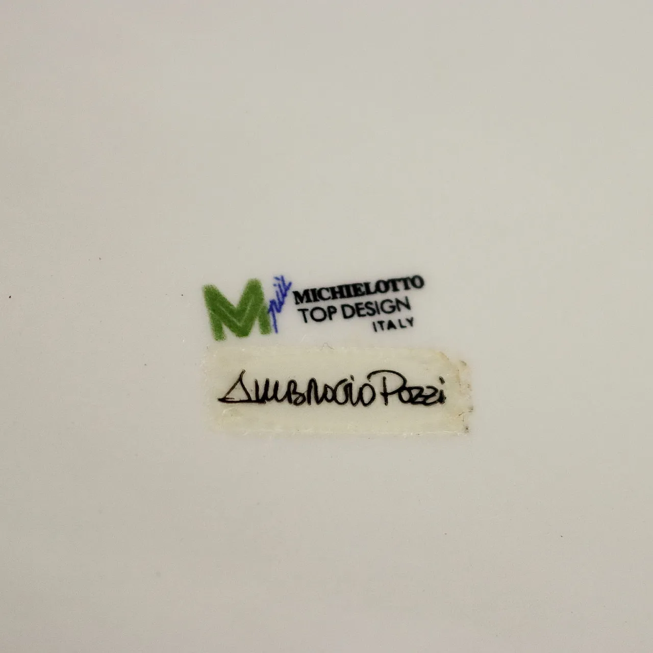 Glazed ceramic centerpiece with raised details, 20th century 8