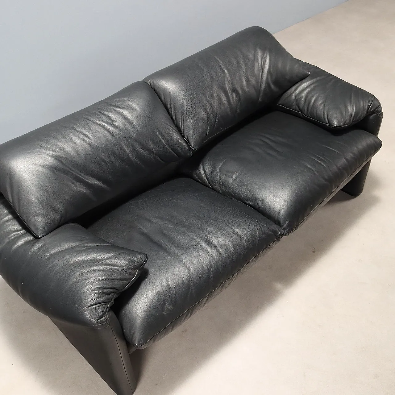 Sofa with foam padding and leather upholstery, 20th century 6