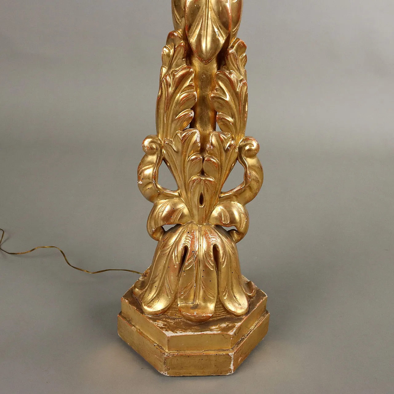Gilded and carved wooden floor lamp with fringed shade, 19th century 5