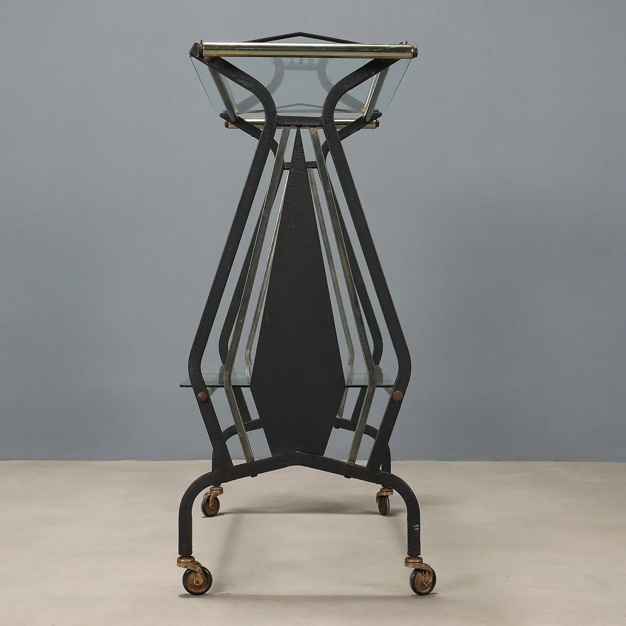 Trolley, enameled metal, glass, 20th century 7