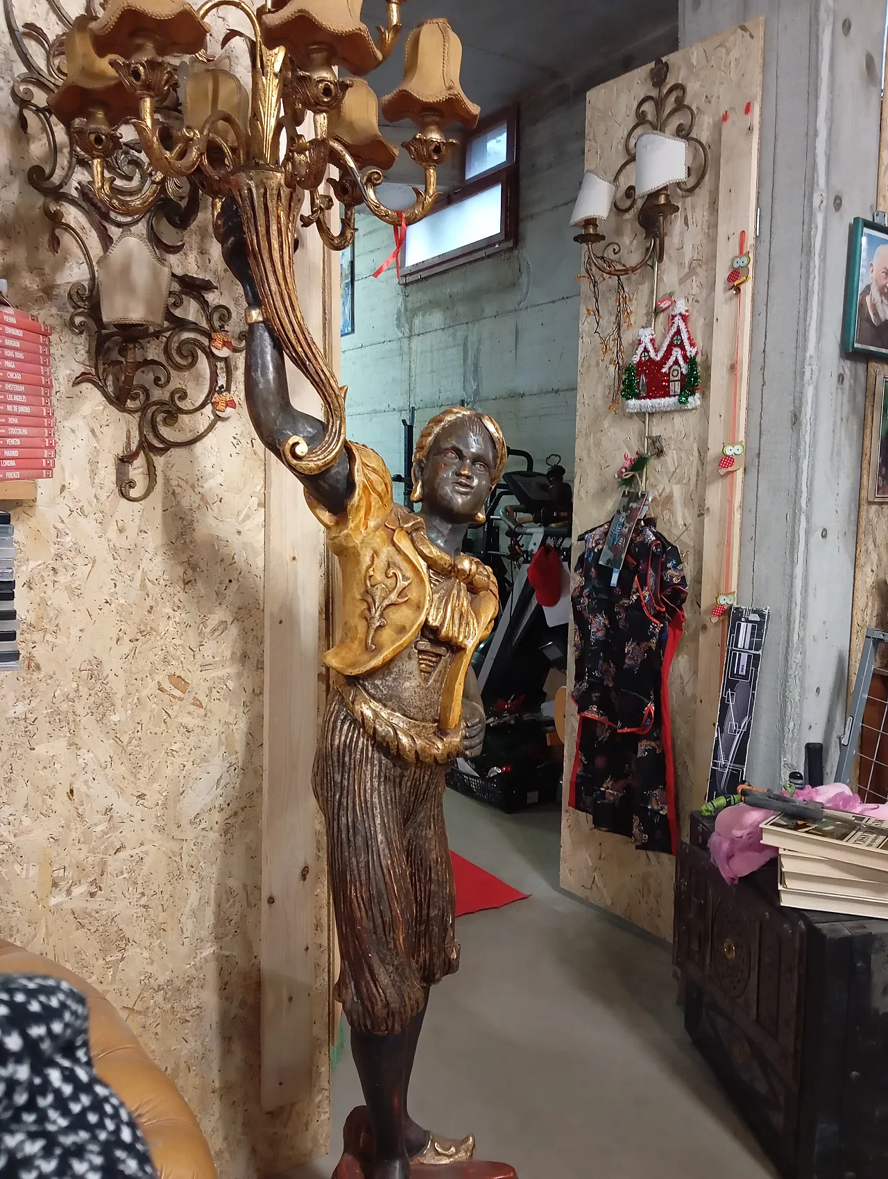 Venetian Moor, 30s 1