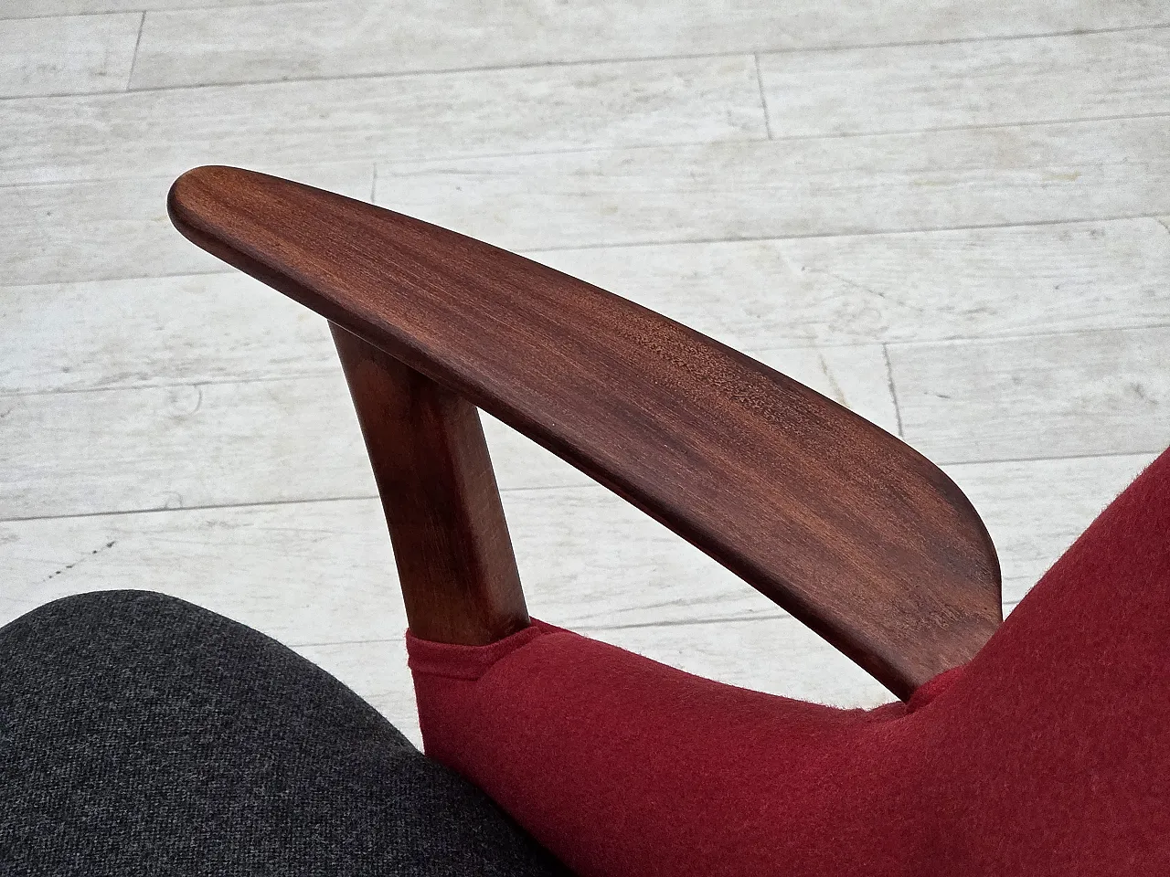 Danish reupholstered wool, 1960s 15