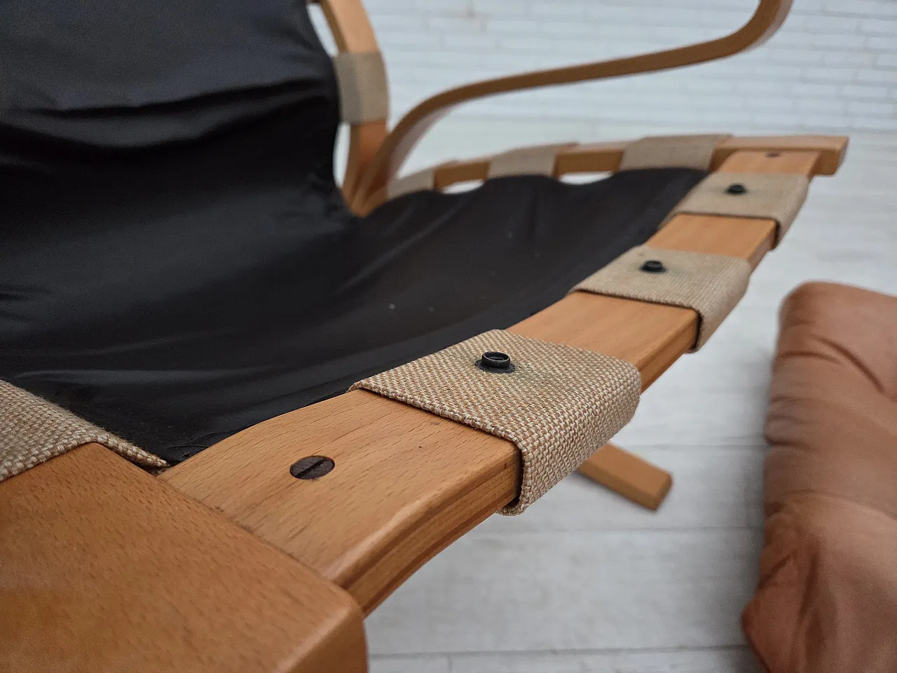 Norwegian armchair, model "Kengu", leather, 1970s 6