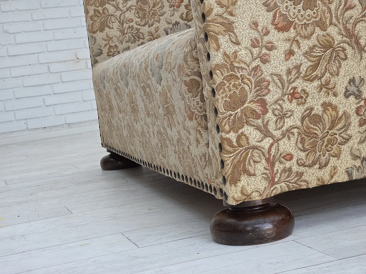 Divano danese a 2 posti beige/marrone e rovere, anni '50 13