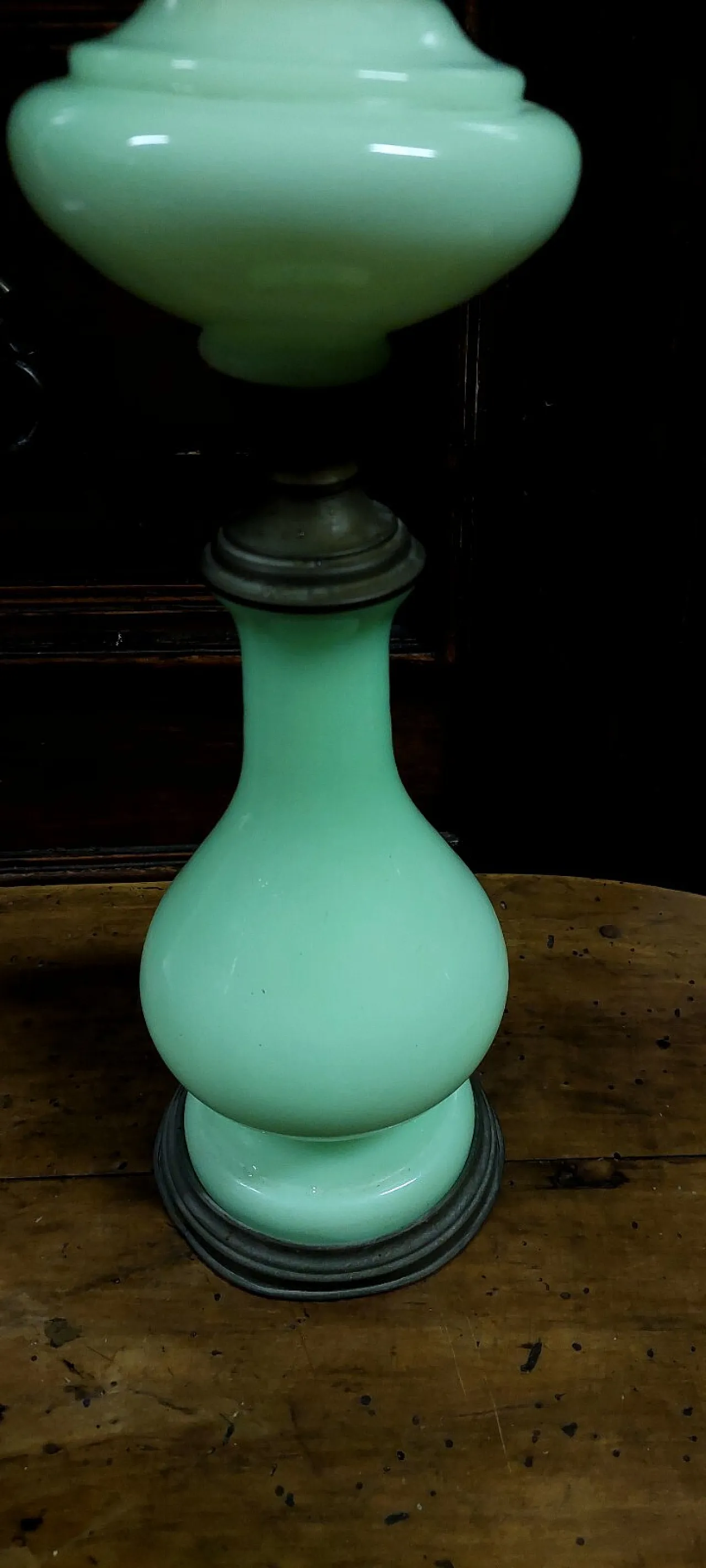 Oil light opalescent glass lamp, early 20th century 5