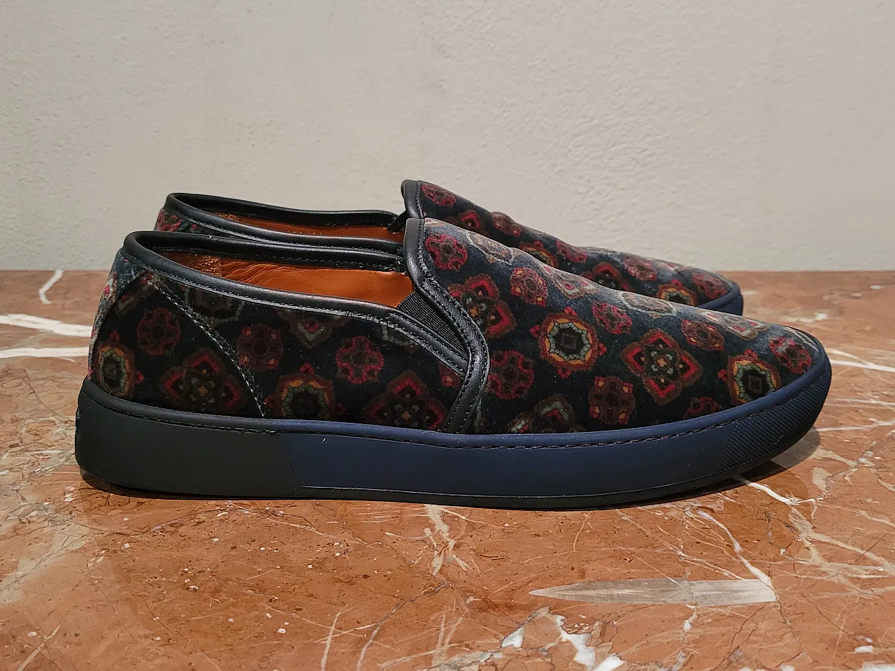 Scarpe slip-on in pelle e velluto Etro, Milano, anni 2000 4