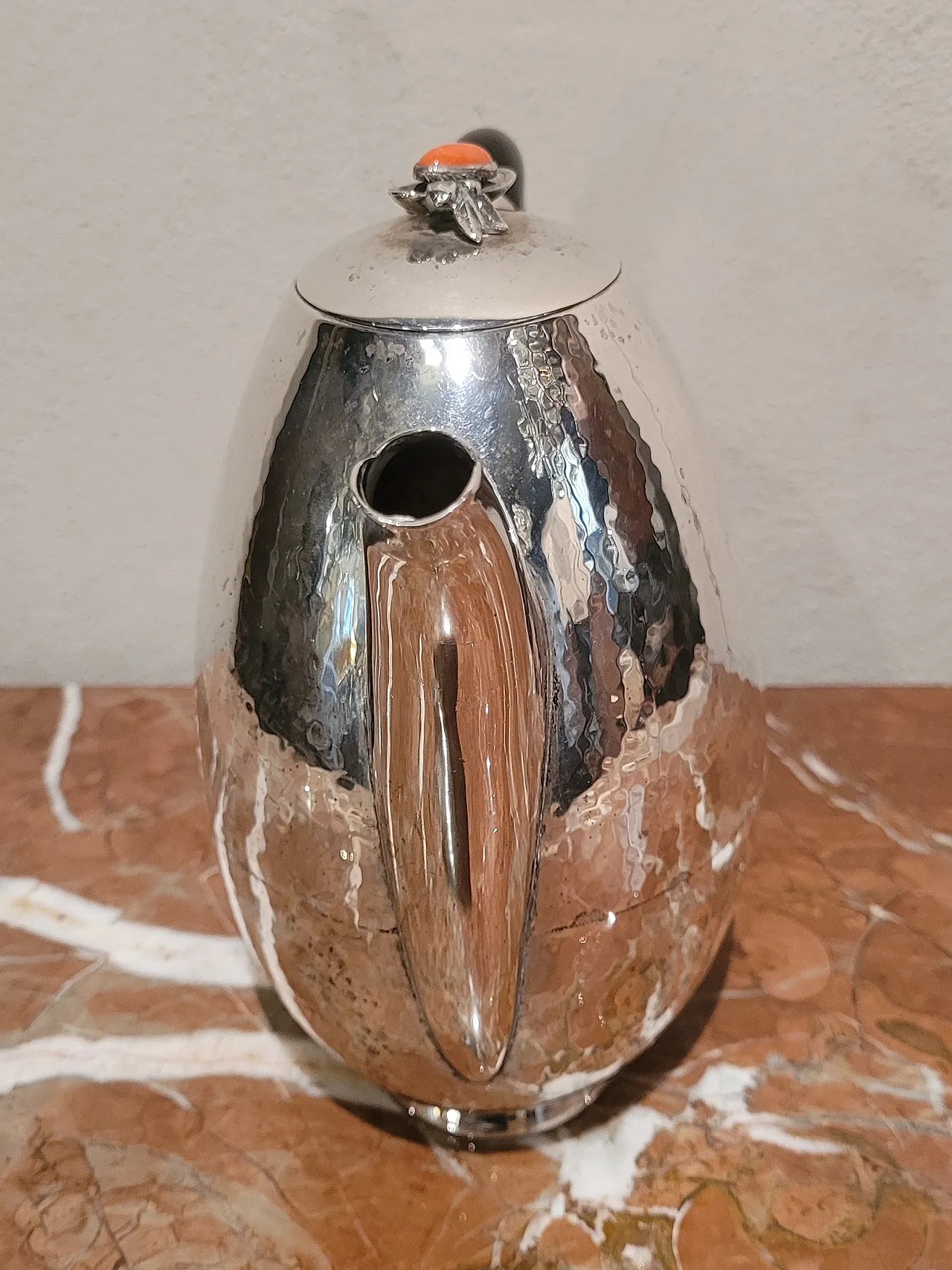 Caffettiera in argento 800, ebano, e corallo, Italia, anni '30 3