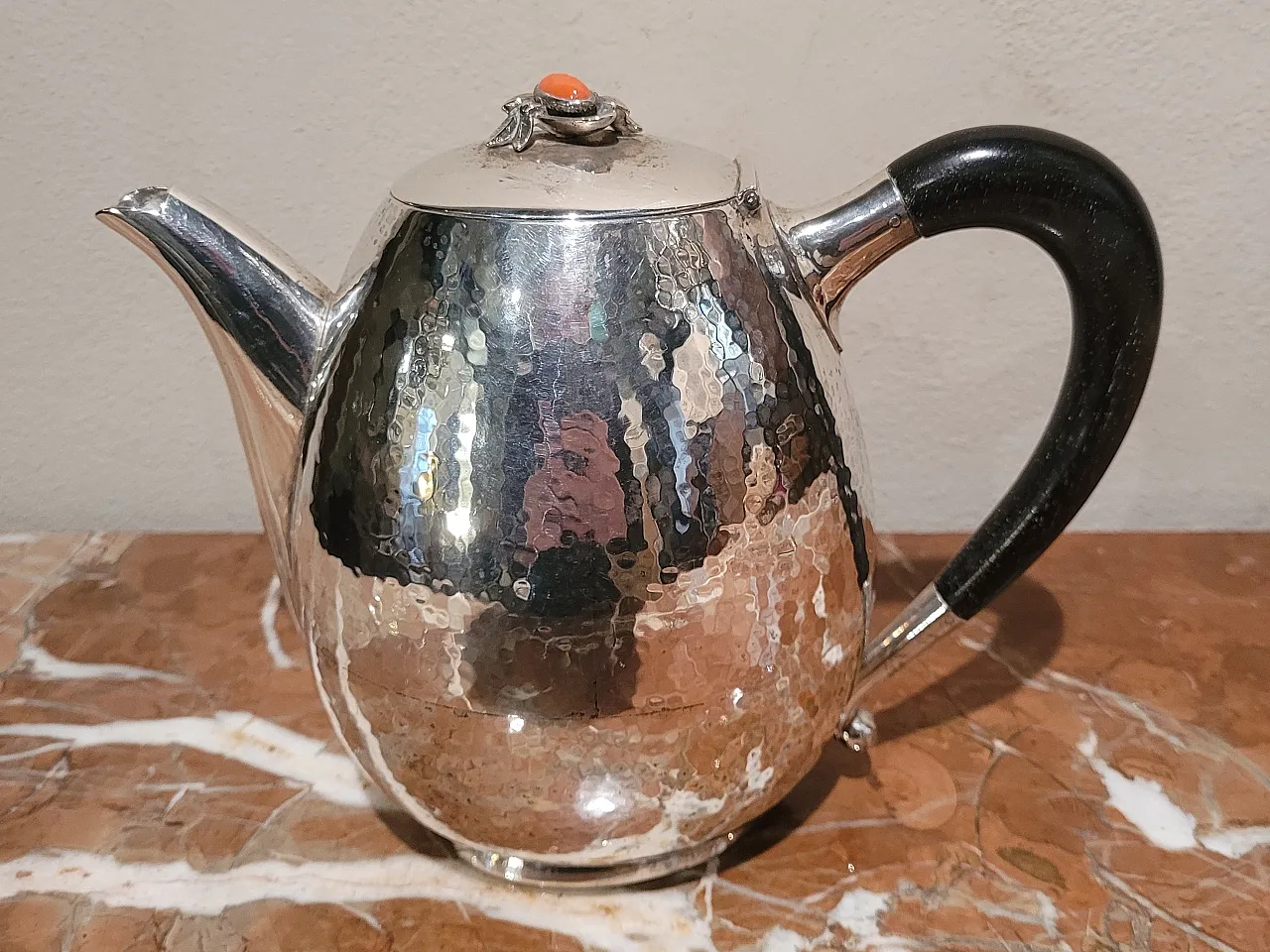 Caffettiera in argento 800, ebano, e corallo, Italia, anni '30 6