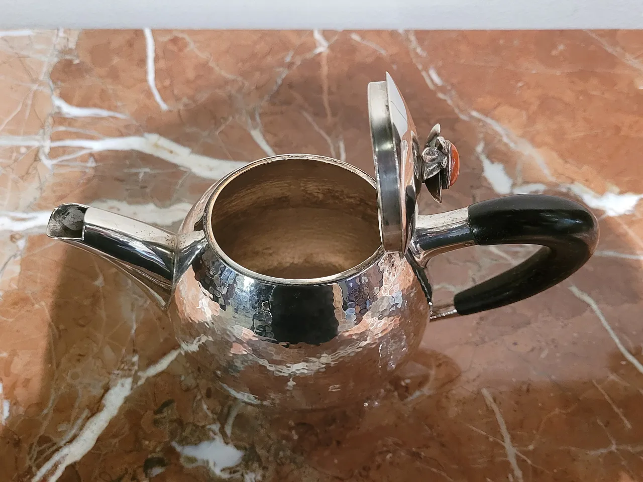 Caffettiera in argento 800, ebano, e corallo, Italia, anni '30 8