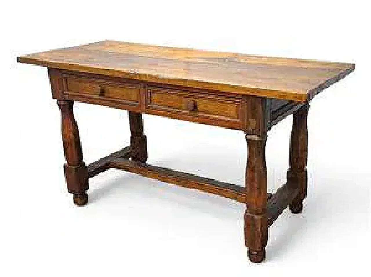 Solid walnut table, 17th century 2