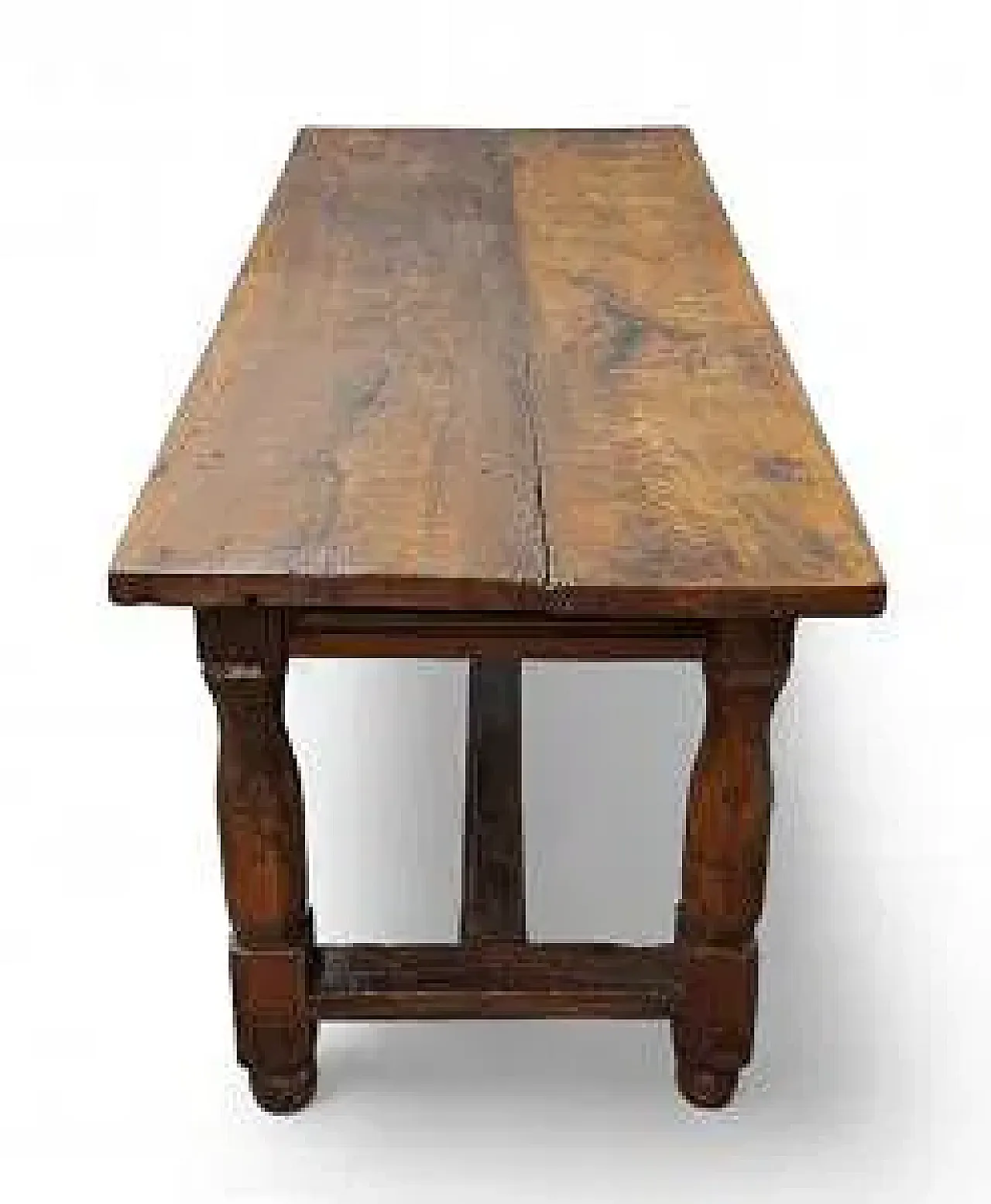 Solid walnut table, 17th century 4