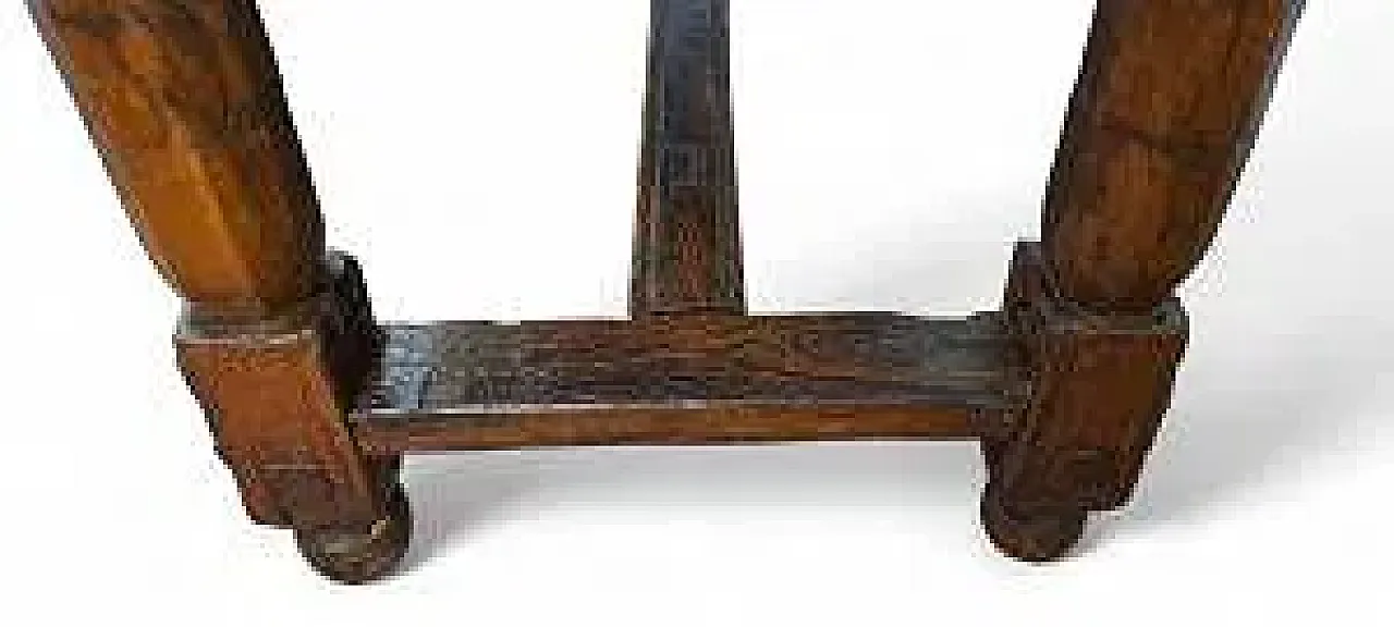 Solid walnut table, 17th century 8