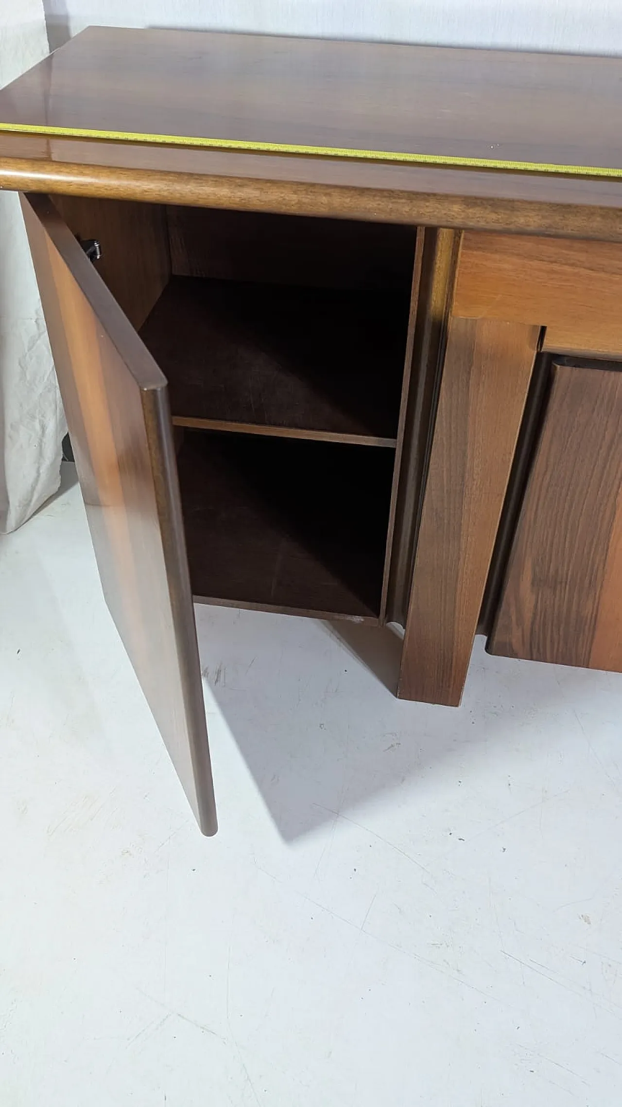 Walnut Sapporo Sideboard by Mario Marenco for Mobilgirgi, 70s 5