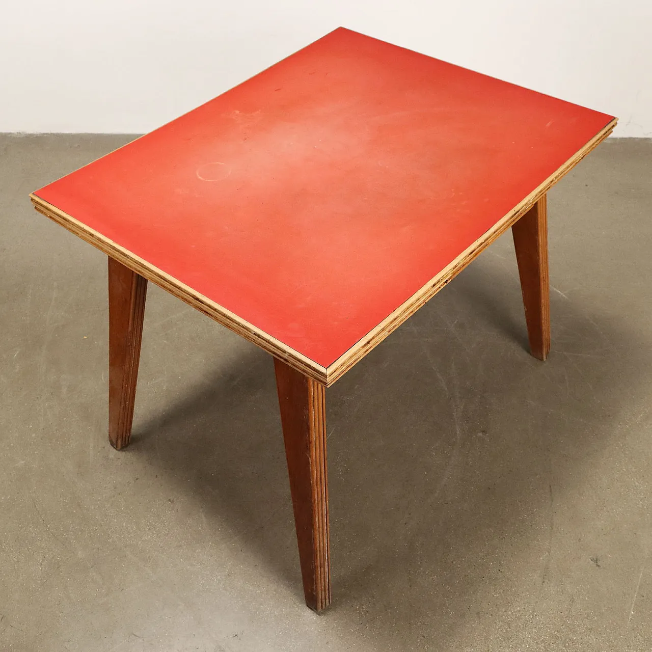 Extending table in red laminated wood, 1960s 3