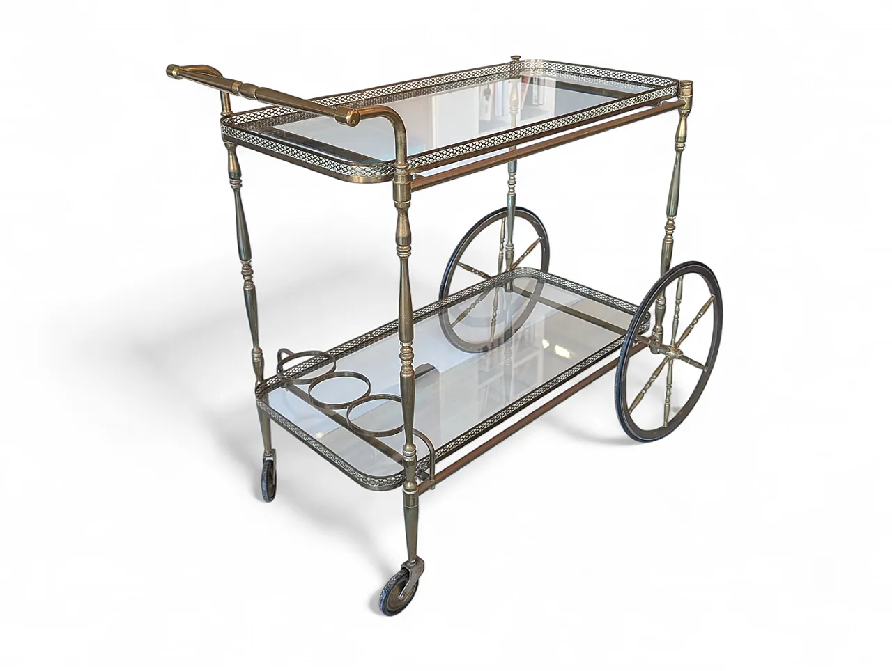 Carrello bar in ottone con doppio ripiano in vetro, anni '60 3