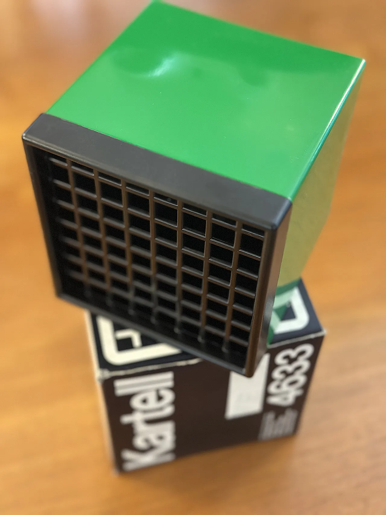 Ashtray Model 4633 by Kartell green, 1970s 1