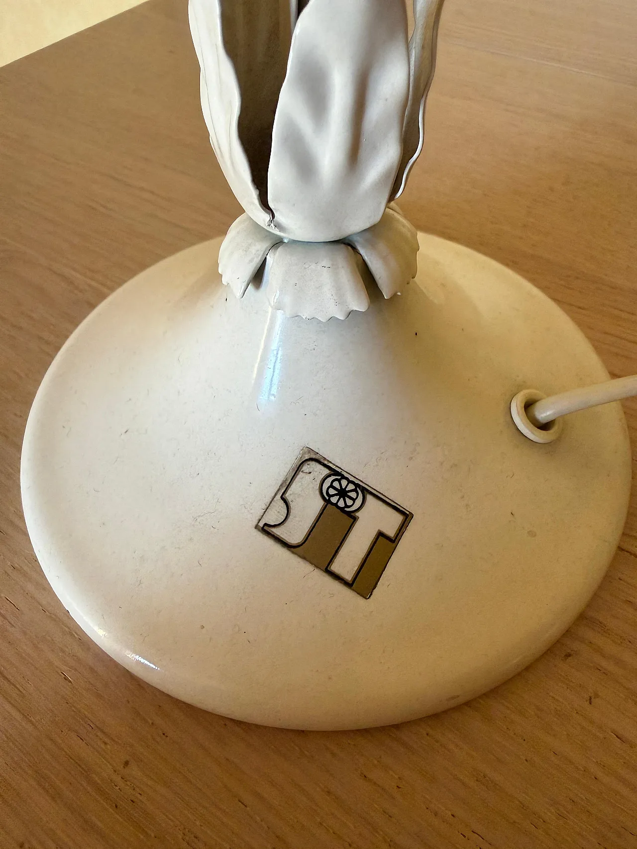 Lampada da tavolo Stilnovo in stile Floreale/Liberty, anni '70 2