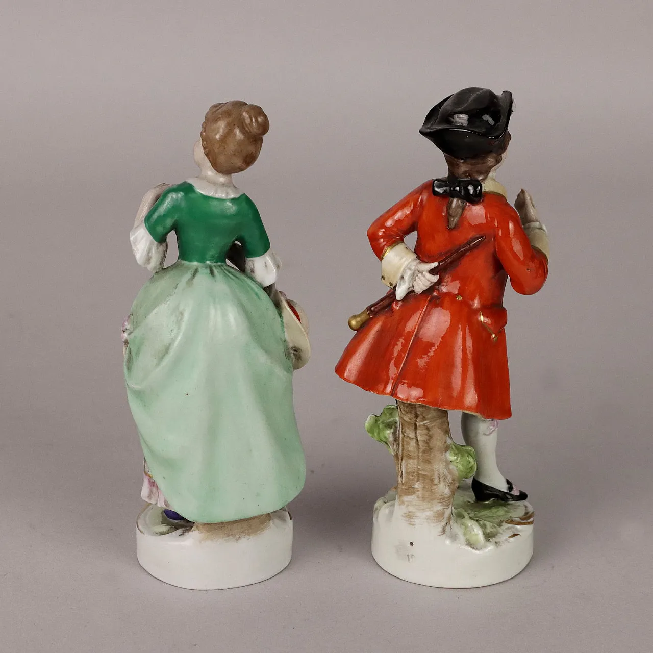 Pair of porcelain figurines by Volkstedt-Rudolstadt, 20th century 9