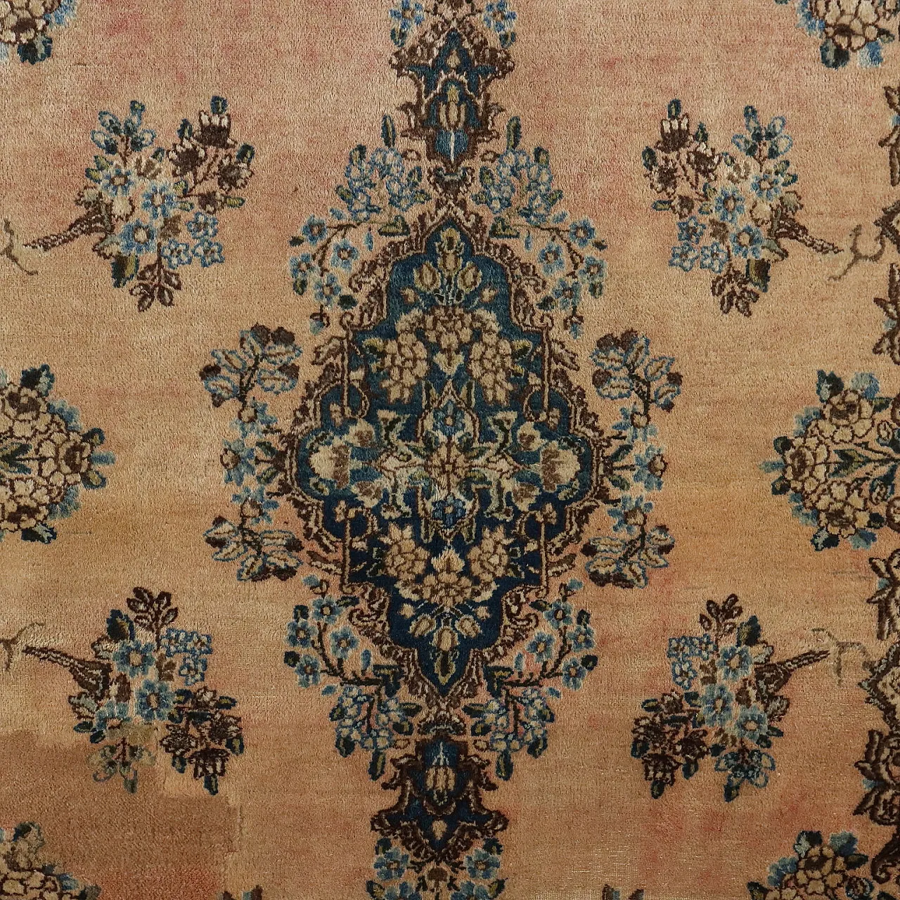 Kerman cotton and wool rug with fine knot, late 20th century 3