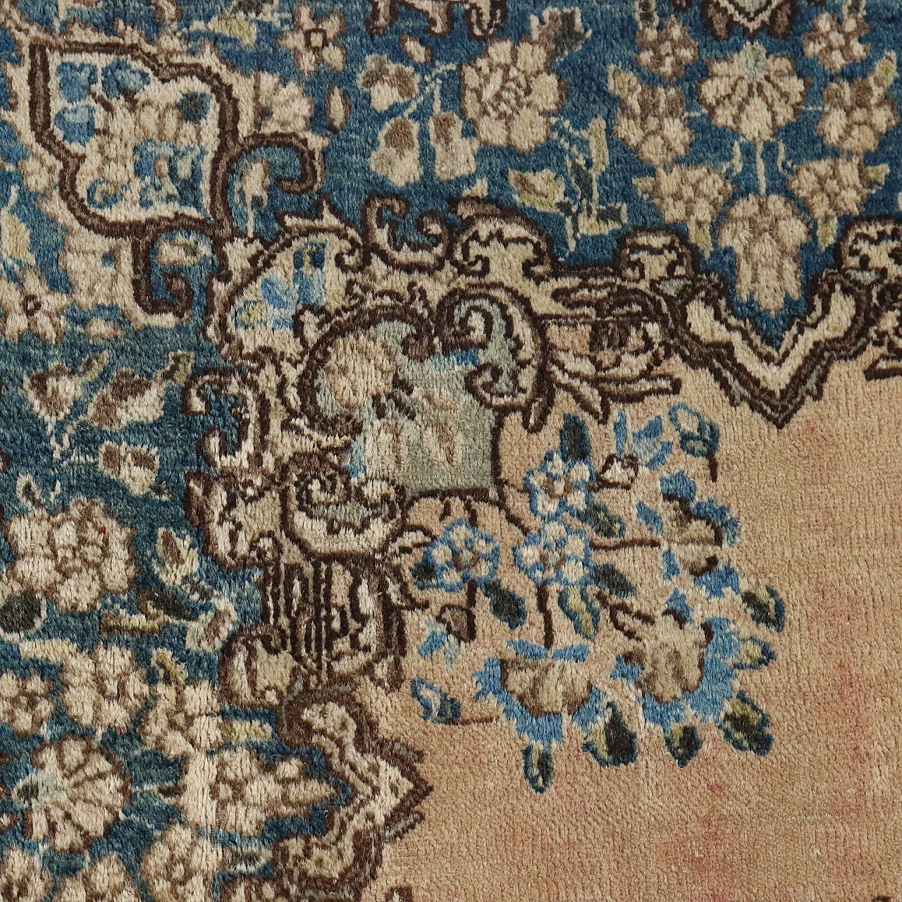 Kerman cotton and wool rug with fine knot, late 20th century 5