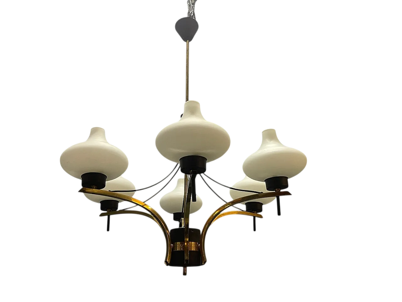 Lampadario vintage a sei luci in ottone e vetro opalino, anni '50 12