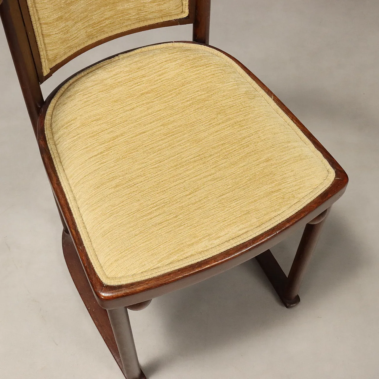 Pair of Wittmann Fledermaus chairs by Josef Hoffmann, 20th century 10