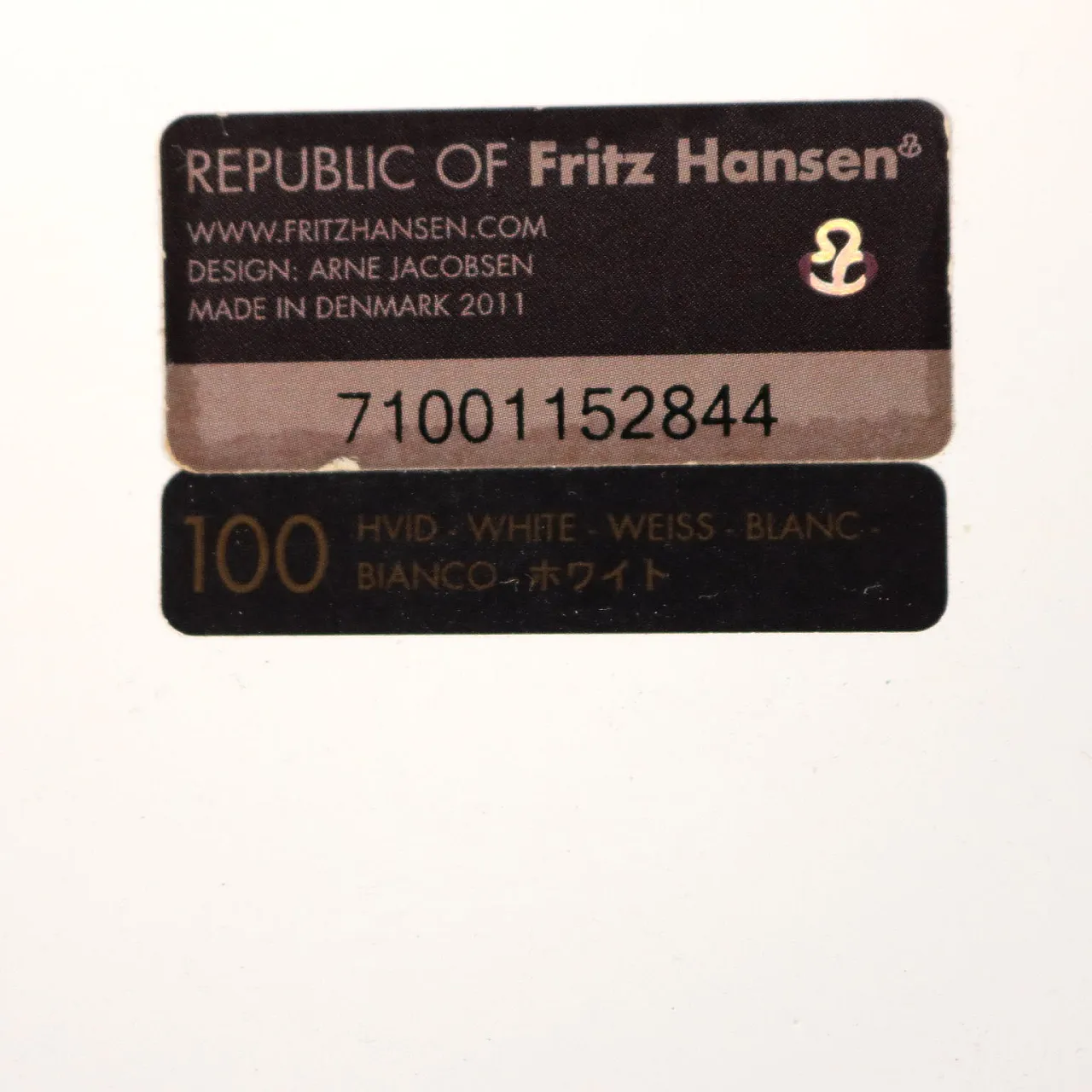 Pair of chairs in white lacquered plywood and steel, 20th century 8