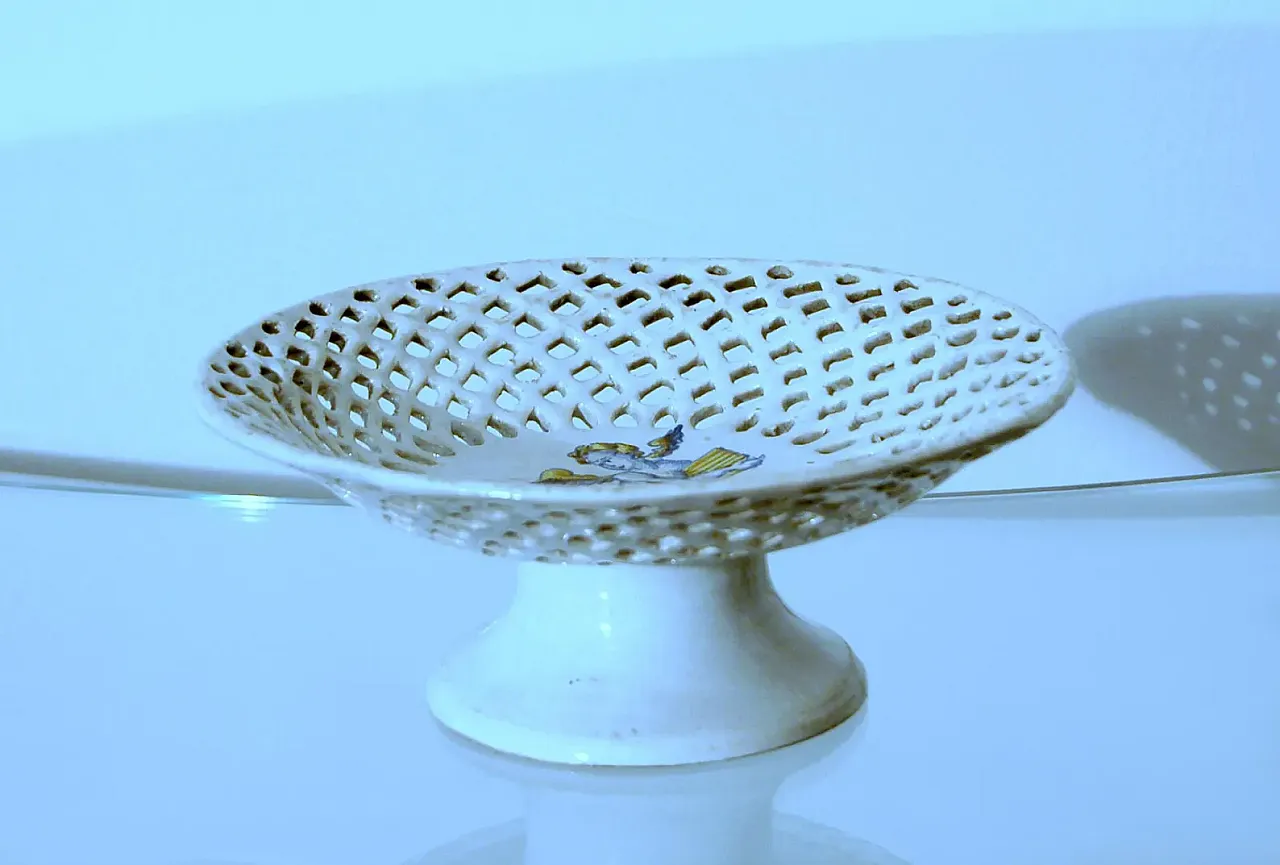 Majolica plate by Francesco Durantino, 16th century 4