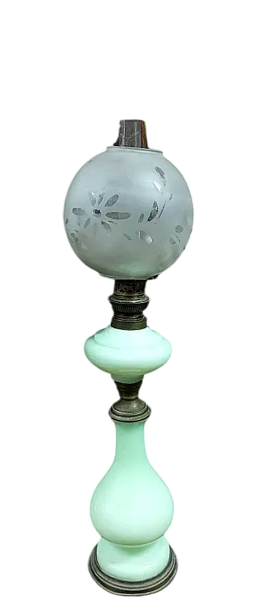 Opalescent glass oil lamp, early 20th century