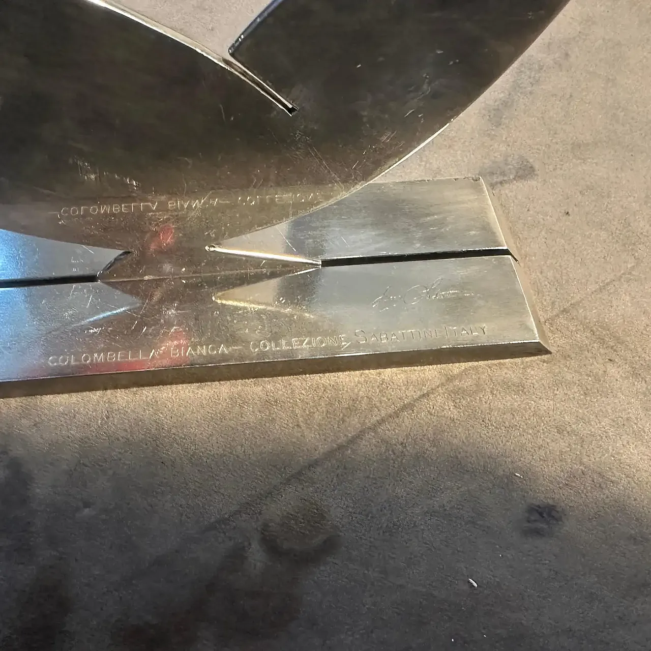 Scultura in argento placcato La Palombella di Lino Sabattini, anni '90 11