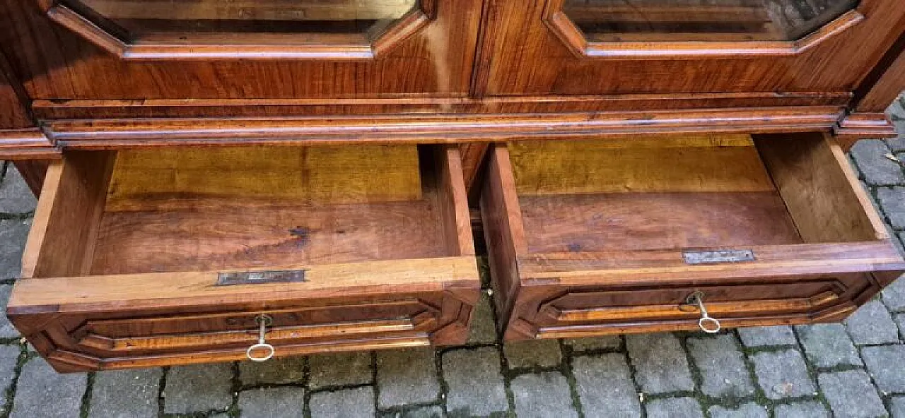 Luigi Filippo walnut veneered display cabinet, 19th century 6