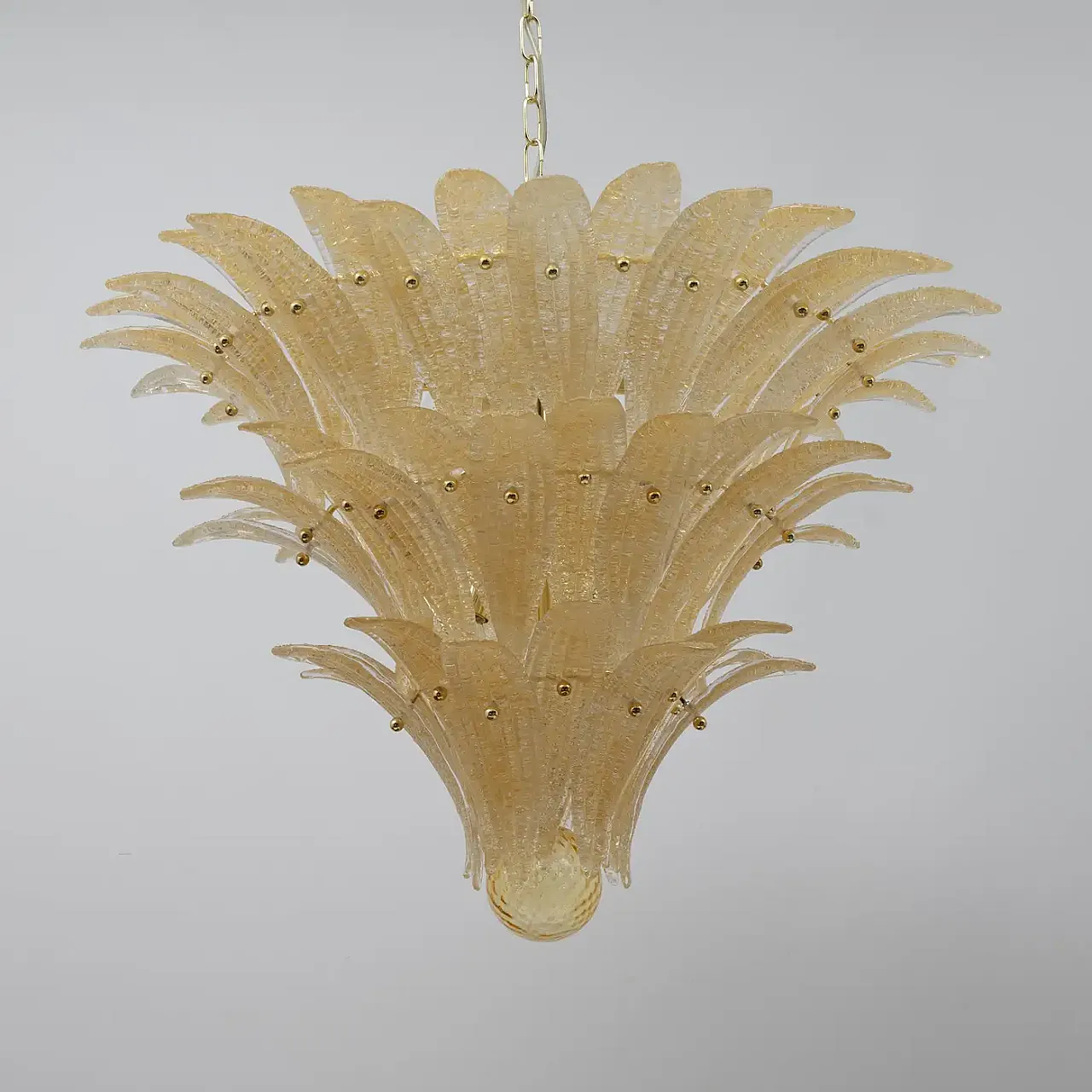 Barovier & Toso style gold-palmette Murano glass chandelier, 2000s 4