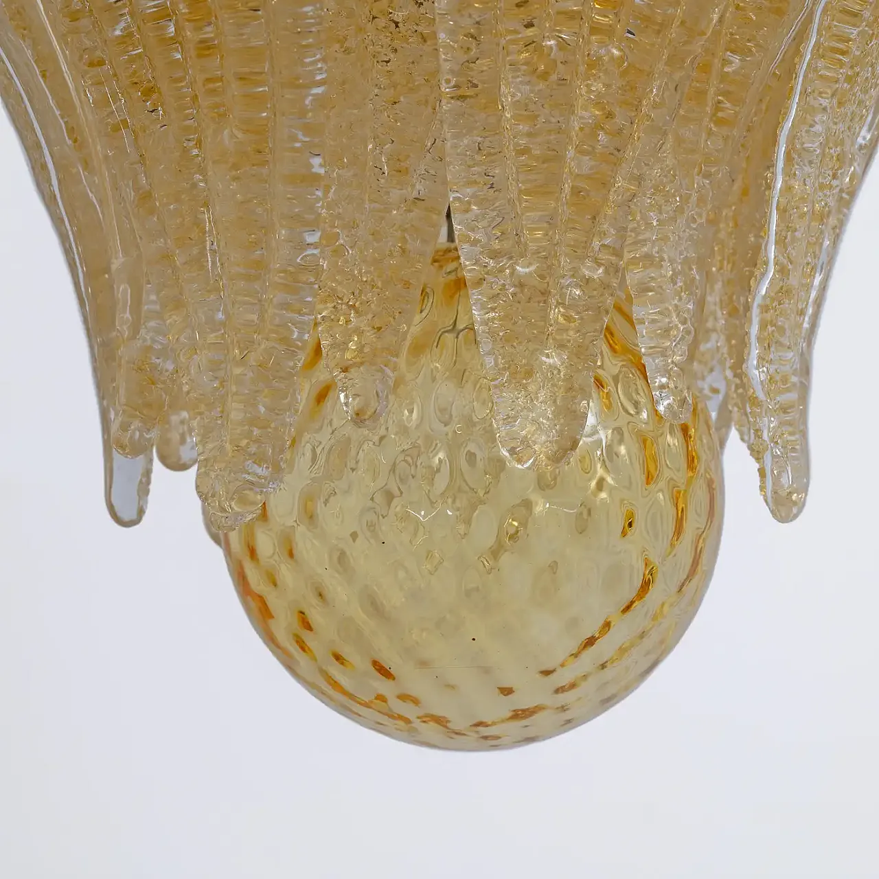 Barovier & Toso style gold-palmette Murano glass chandelier, 2000s 8