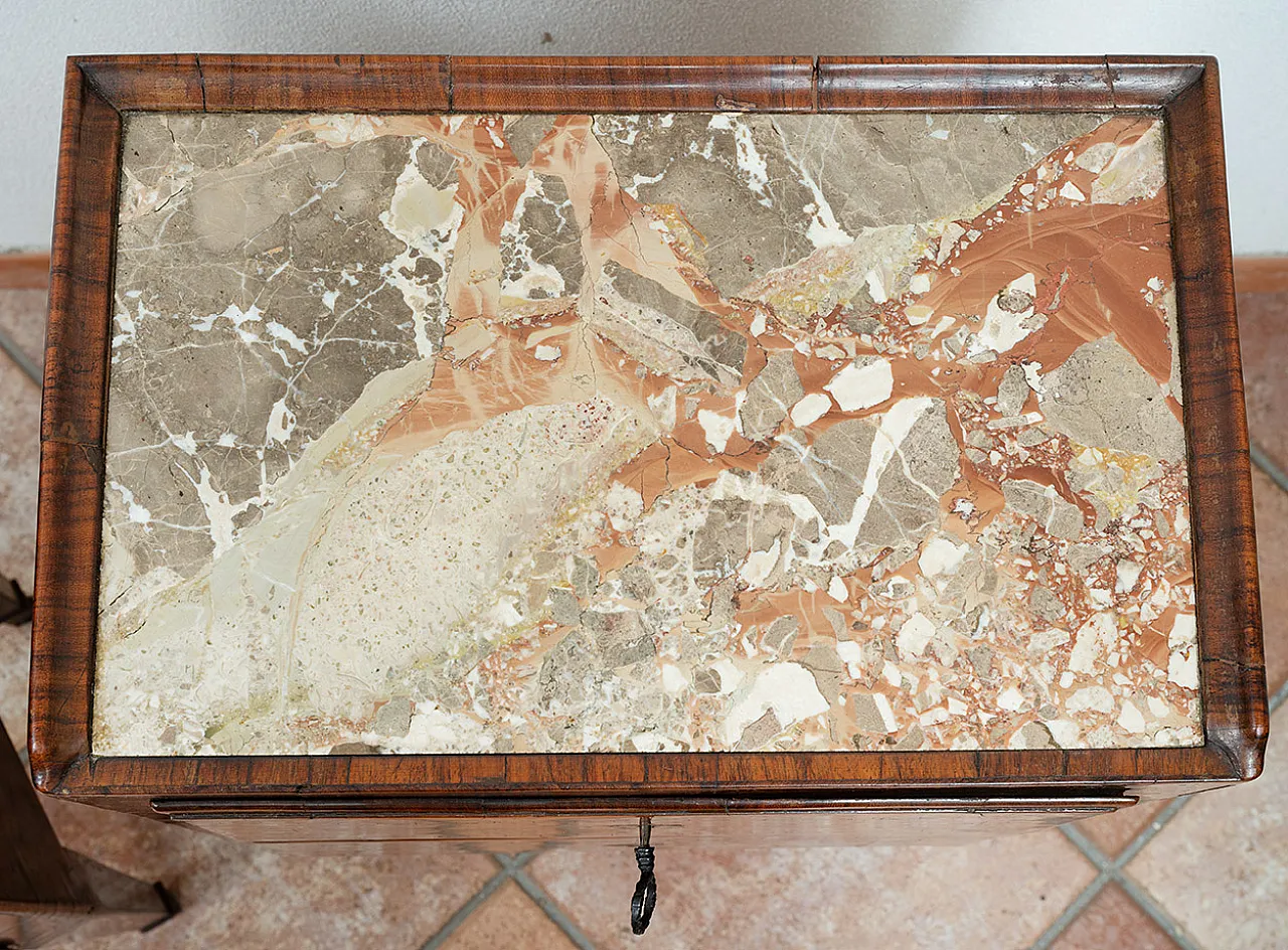 Coppia di comodini Luigi XVI Napoletani in radica di noce, '700 3