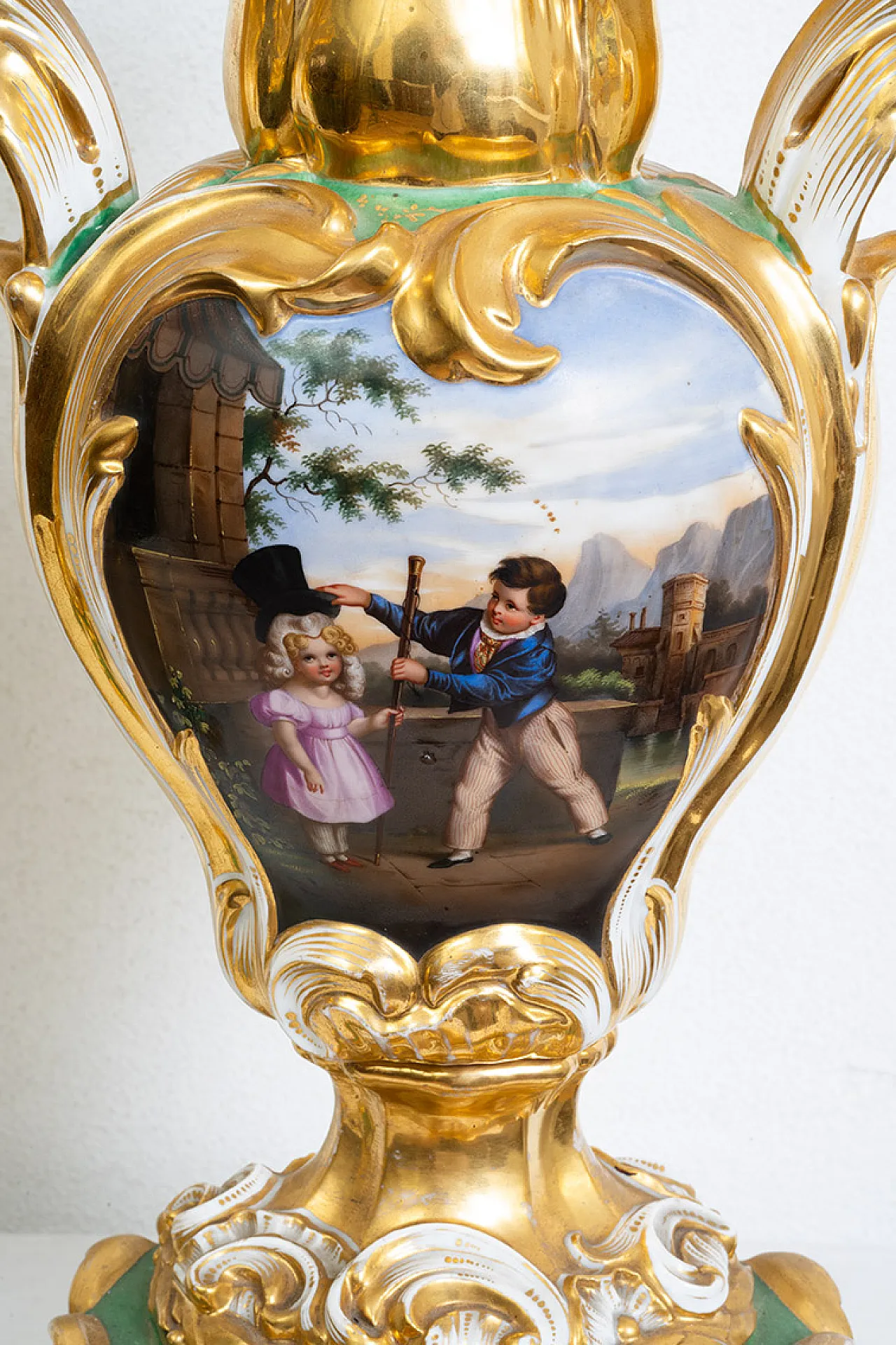 Pair of Louis Philippe vases in polychrome porcelain, 19th century 3