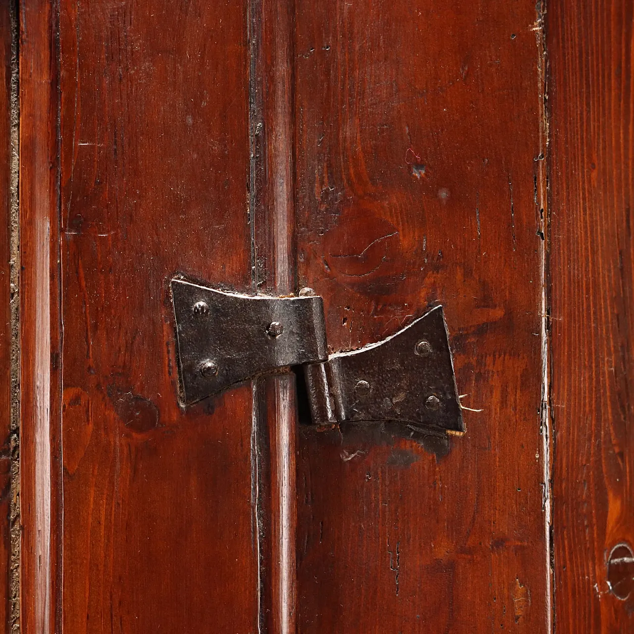 Angoliera Umbertina in abete e pioppo tinto noce, fine '800 6