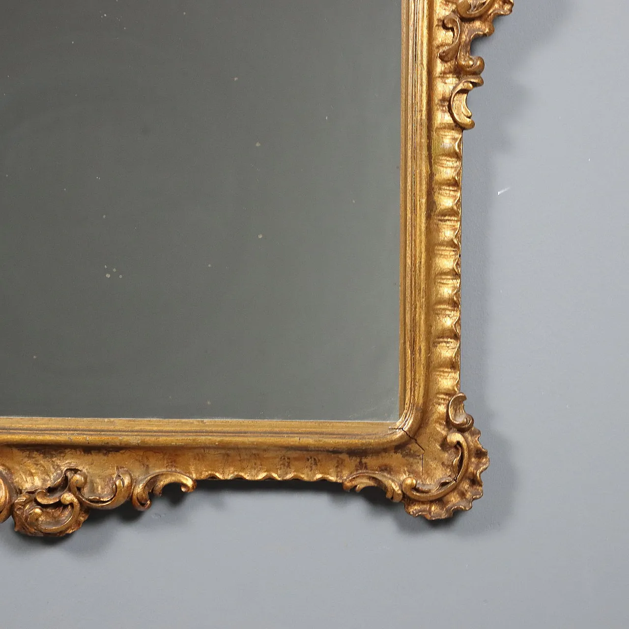 Carved Rococo-style frame with rocaille motifs and curls, 20th century 6
