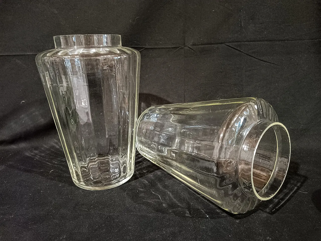 Coppia di vasi in vetro soffiato, anni '40 17