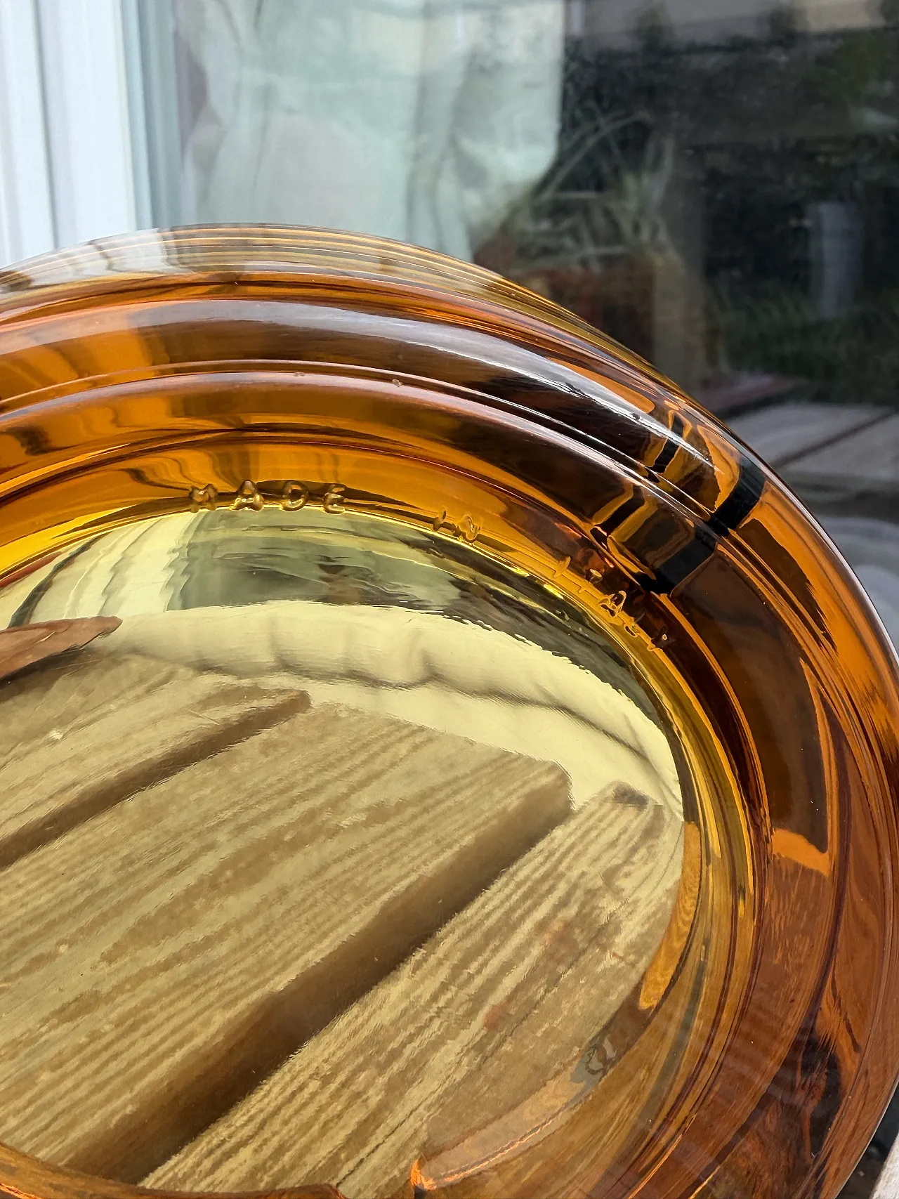 Ashtray amber glass, 50s 7