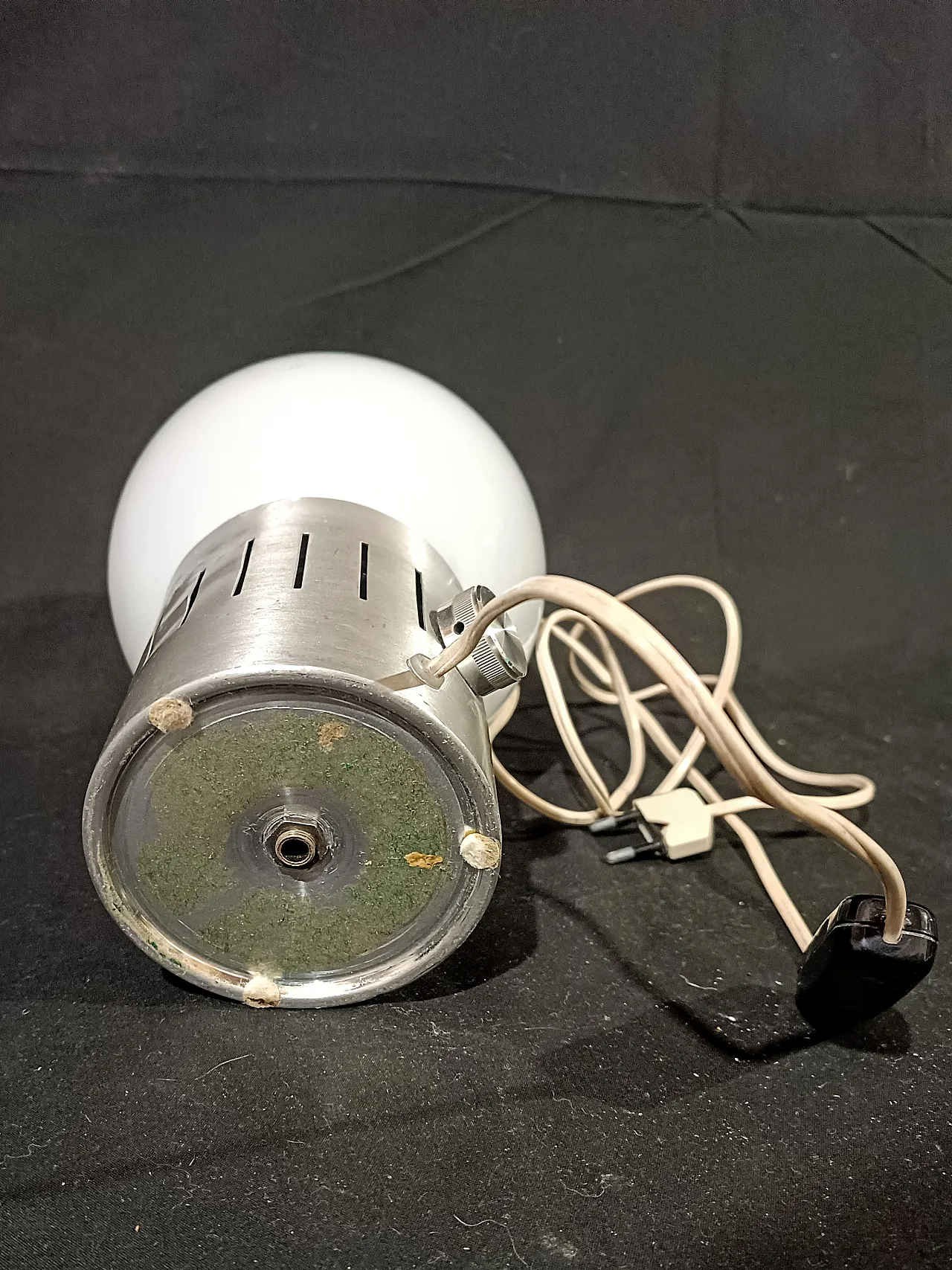 Lampada tavolo dimmerabile acciaio vetro opalino space Age, anni '70 17